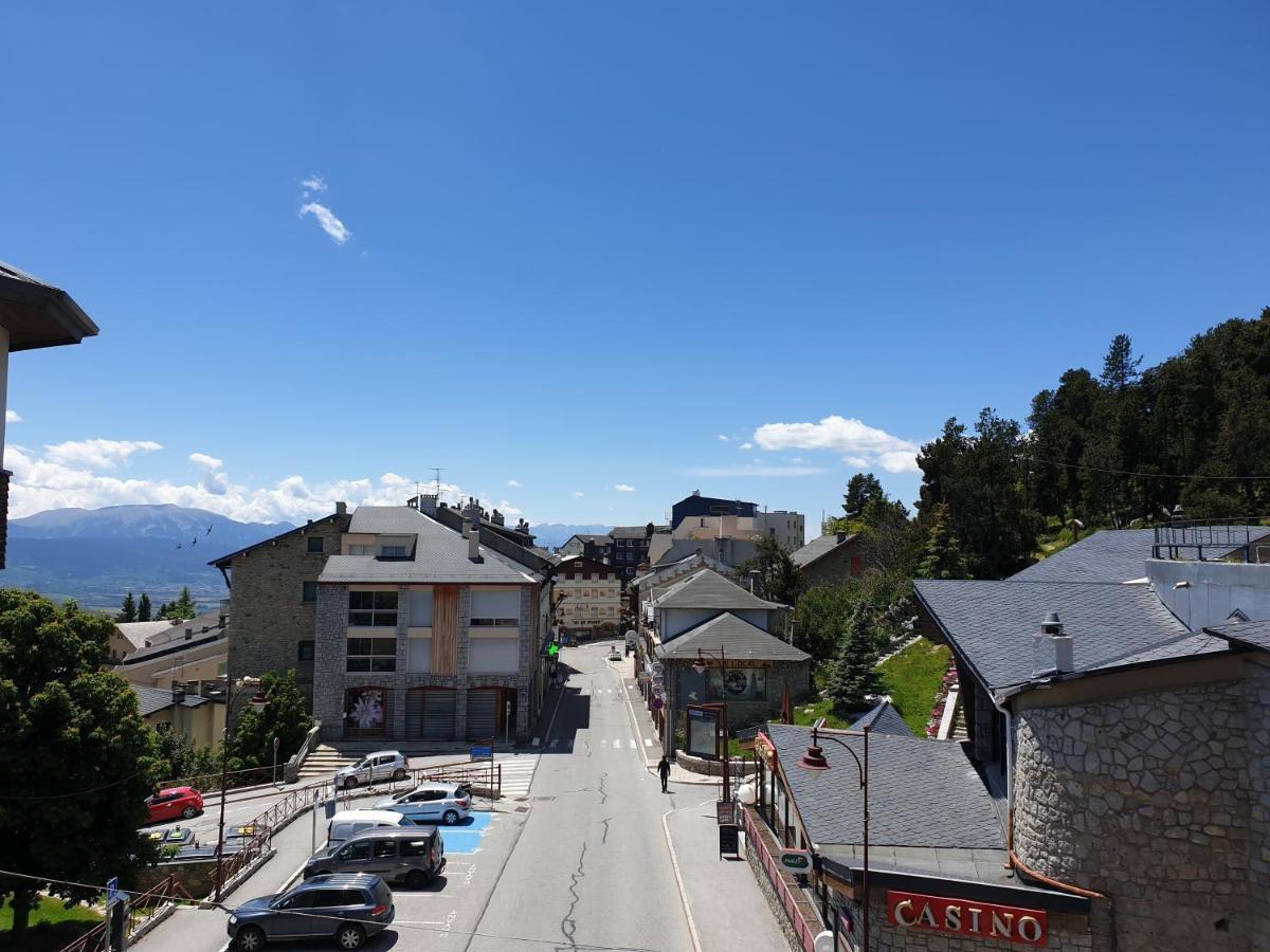 Apt Cosy, 4 Pers, Plein Centre Ville, Parking Offert Font-Romeu-Odeillo-Via Екстериор снимка